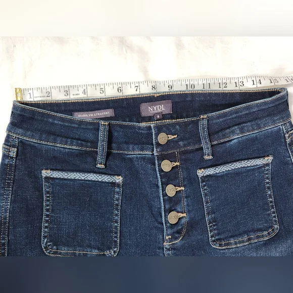 NYDJ Marilyn Straight Leg Jeans Patch Pockets Size 8. B13 - Picture 5 of 13